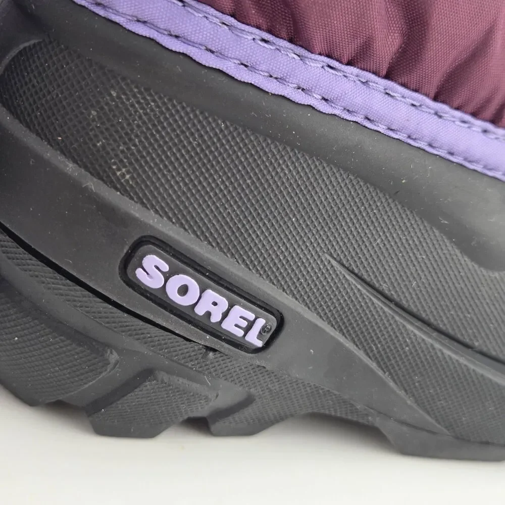Sorel flurry winter